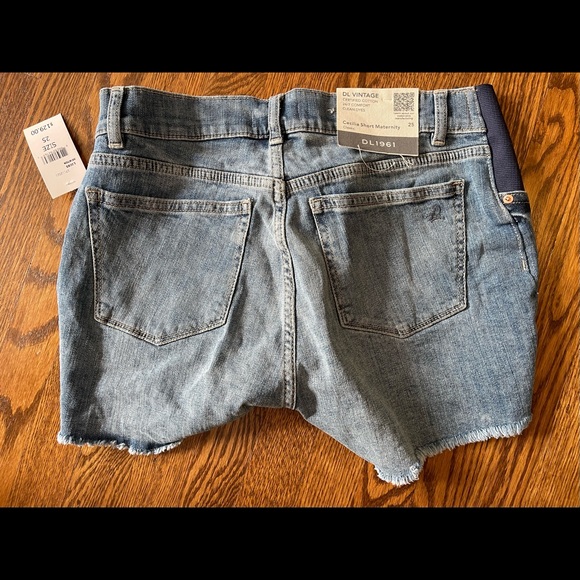NWT DL1961 Cecilia Maternity jean shorts size 25 - Picture 2 of 2